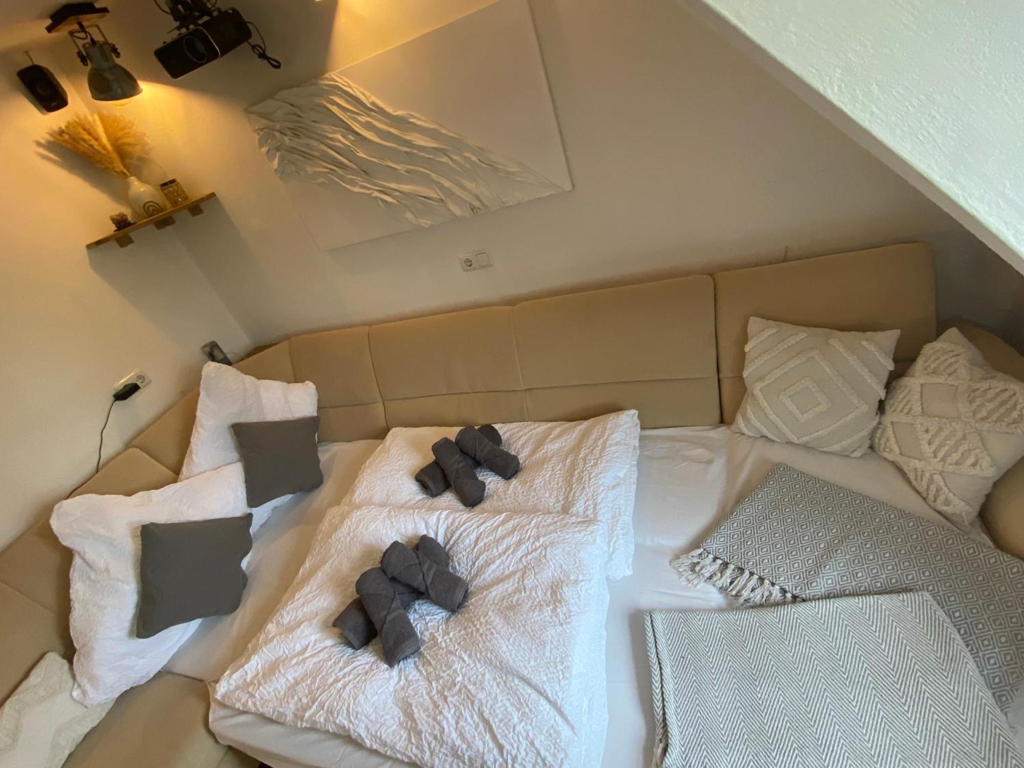 Gemuetliche Rustikale Wohnung Mit Kamin Und Optionalem Whirlpool 바트소베른하임 외부 사진